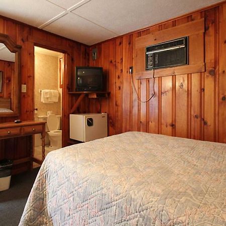 Dolphyn Motel Hampton Eksteriør billede